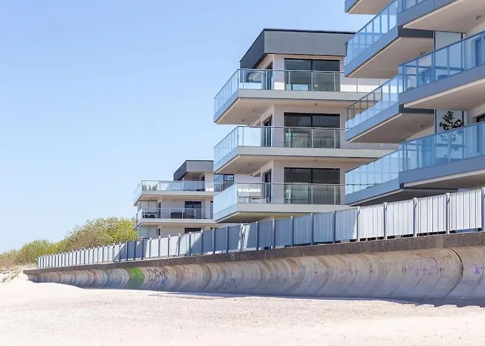 Widok Na Morze Przy Plazy Premium By Stayly *